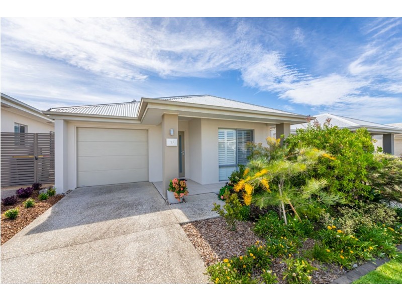 Villa 11/34 Ardrossan Road, Halcyon Glades, Caboolture QLD 4510