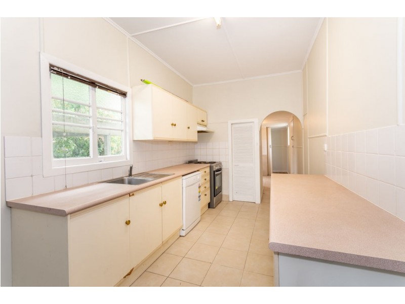 18 Shell Street, Caboolture QLD 4510