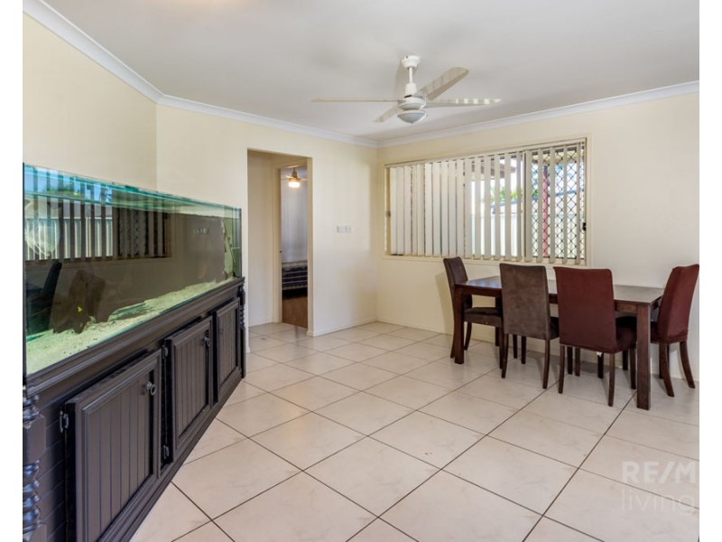 22 Dobell Street, Rothwell QLD 4022