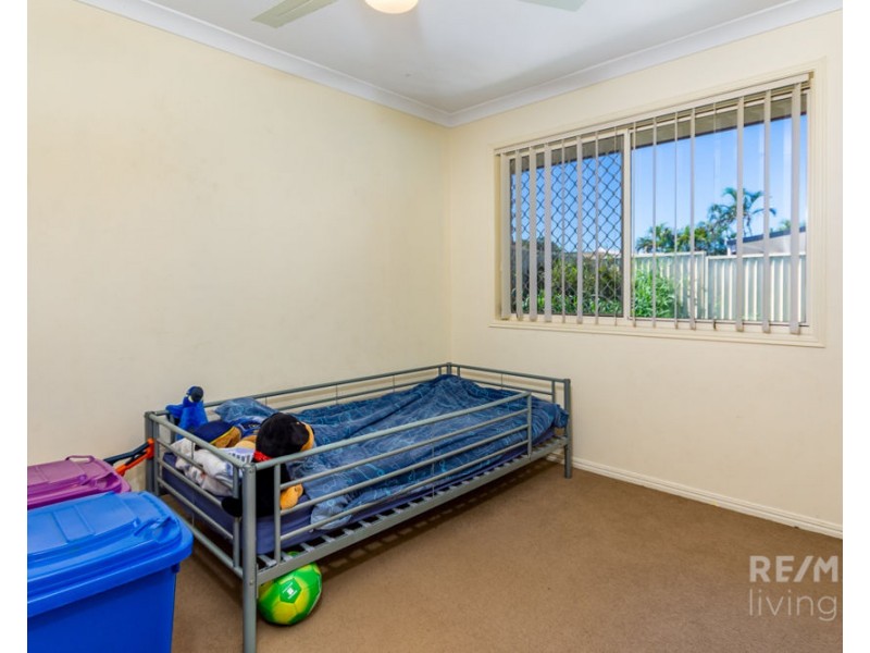 22 Dobell Street, Rothwell QLD 4022