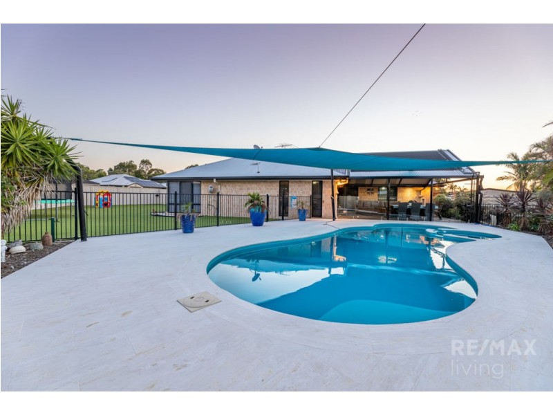 15 MacDonald Drive, Narangba QLD 4504
