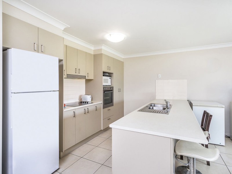 1/44 Water Fern Drive, Caboolture QLD 4510