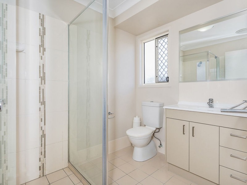 1/44 Water Fern Drive, Caboolture QLD 4510