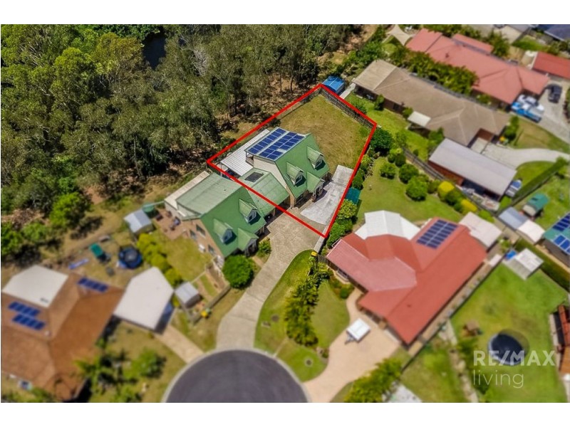 2/5 Loel Court, Morayfield QLD 4506