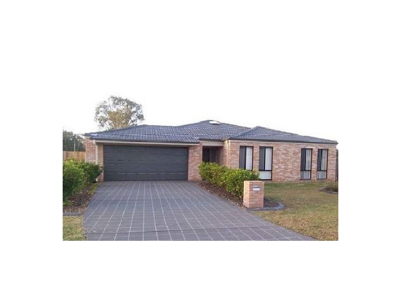 20 Myora Place, Sandstone Point QLD 4511