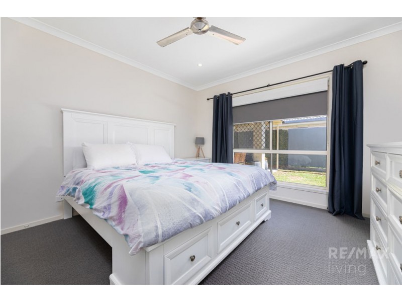8 Dreyfus Place, Burpengary QLD 4505