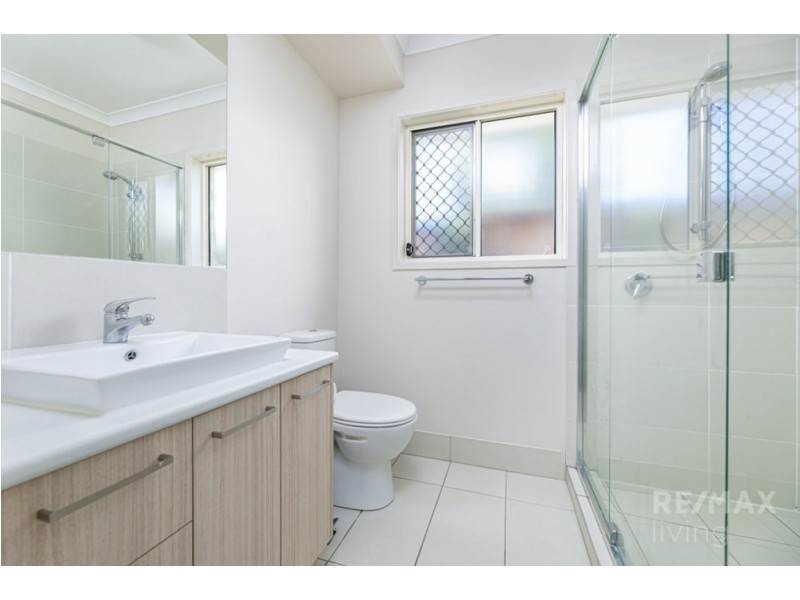 8 Dreyfus Place, Burpengary QLD 4505