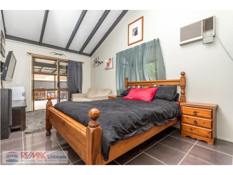 9 Elgata Street, Petrie QLD 4502