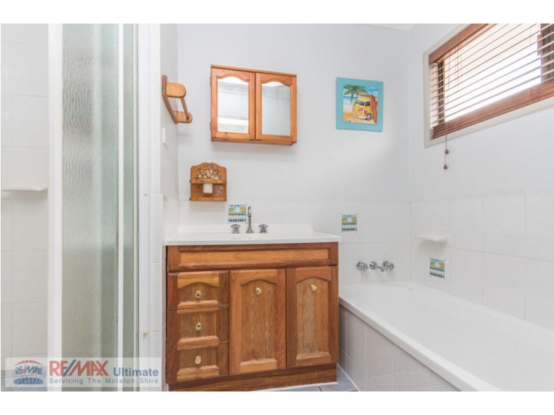 9 Elgata Street, Petrie QLD 4502