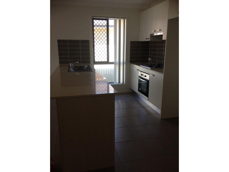 2/2 Wellington Place, Narangba QLD 4504