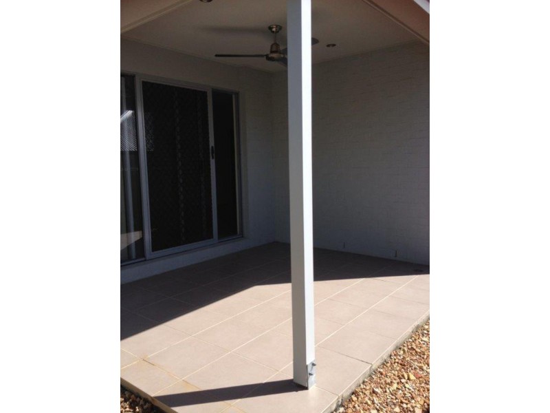 2/2 Wellington Place, Narangba QLD 4504