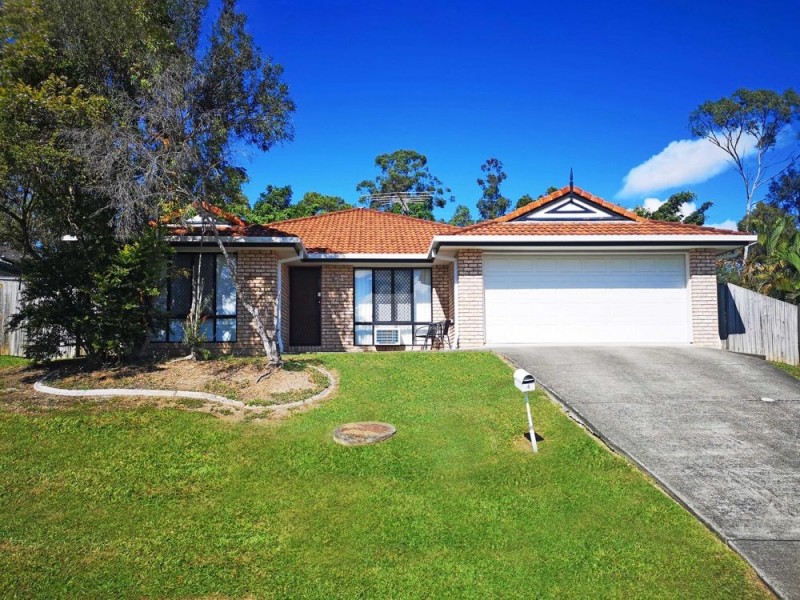 4 Blaxland Place, Narangba QLD 4504
