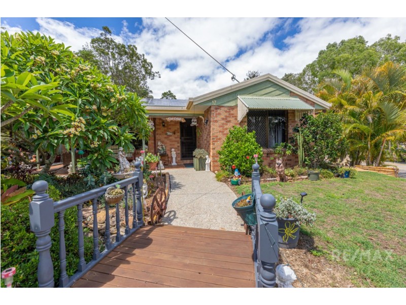 17 Kestrel Court, Morayfield QLD 4506