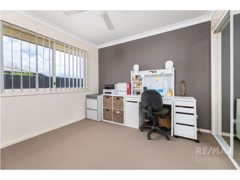 17 Radiata Court, Morayfield QLD 4506