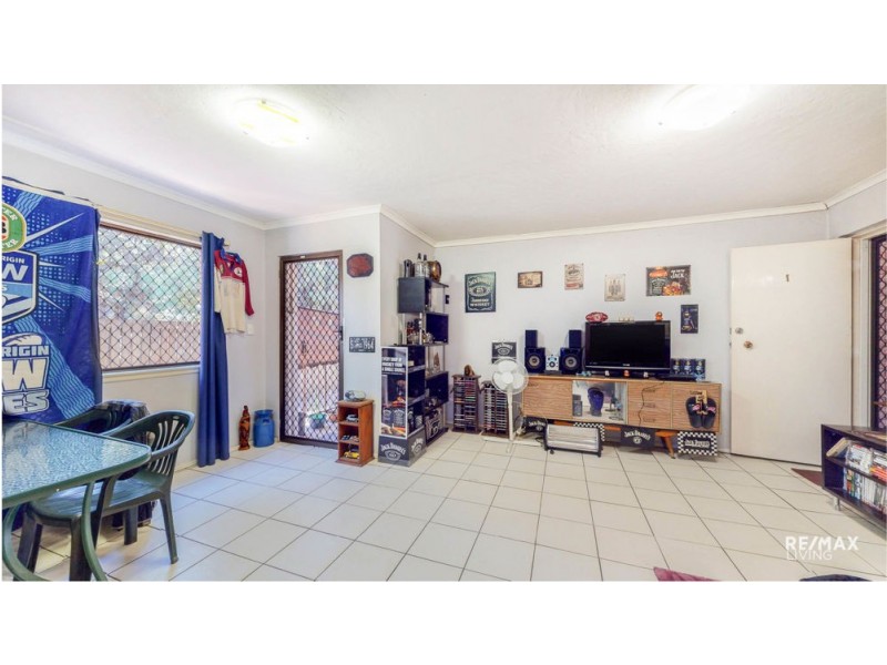 1/73-75 Lower King Street, Caboolture QLD 4510