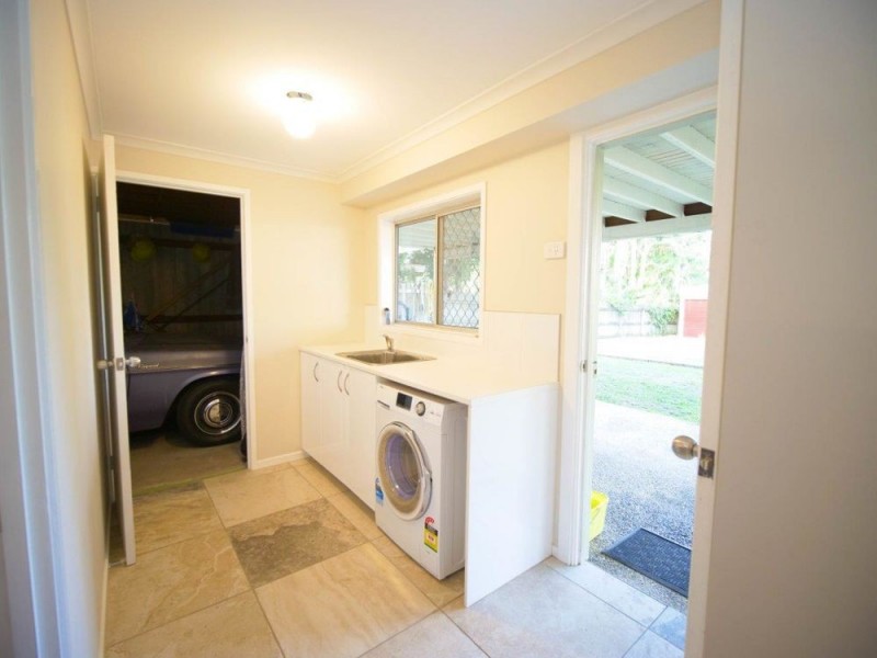 18 Treedale Street, Morayfield QLD 4506