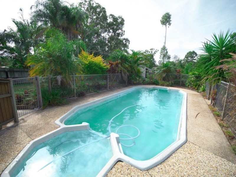 18 Treedale Street, Morayfield QLD 4506