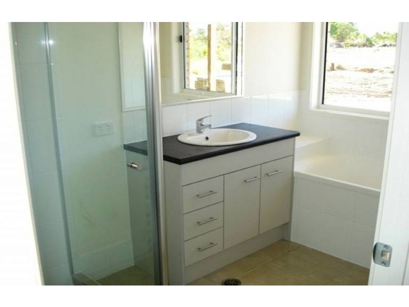 2 Kentia Court, Morayfield QLD 4506