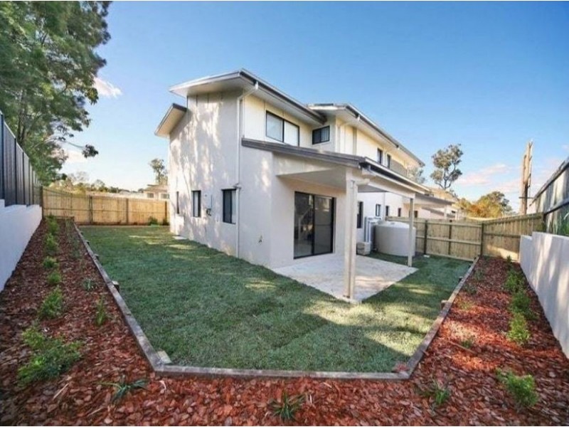 8/22 Coastal Avenue, Beerwah QLD 4519