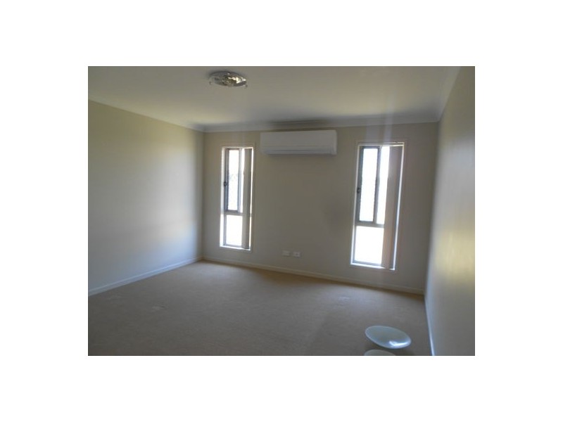 25 Seville Street, Bellmere QLD 4510