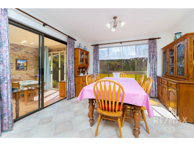 24 Norfolk Esplanade, Caboolture South QLD 4510