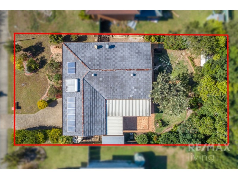 24 Norfolk Esplanade, Caboolture South QLD 4510