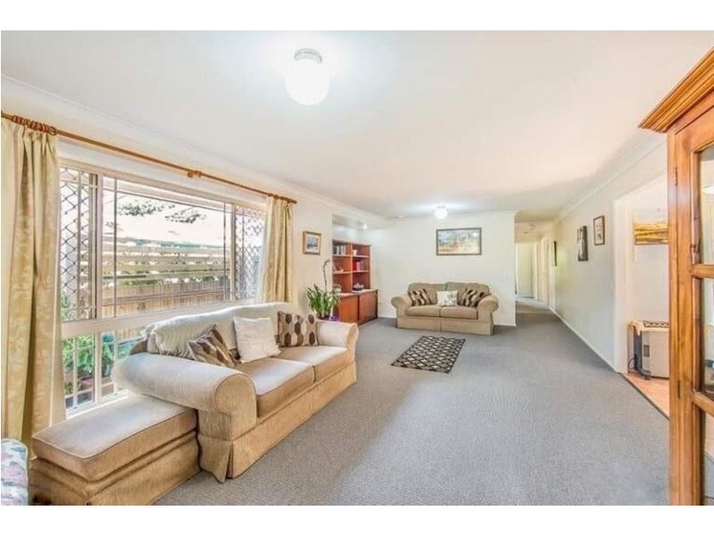 15A Frank Street, Scarborough QLD 4020