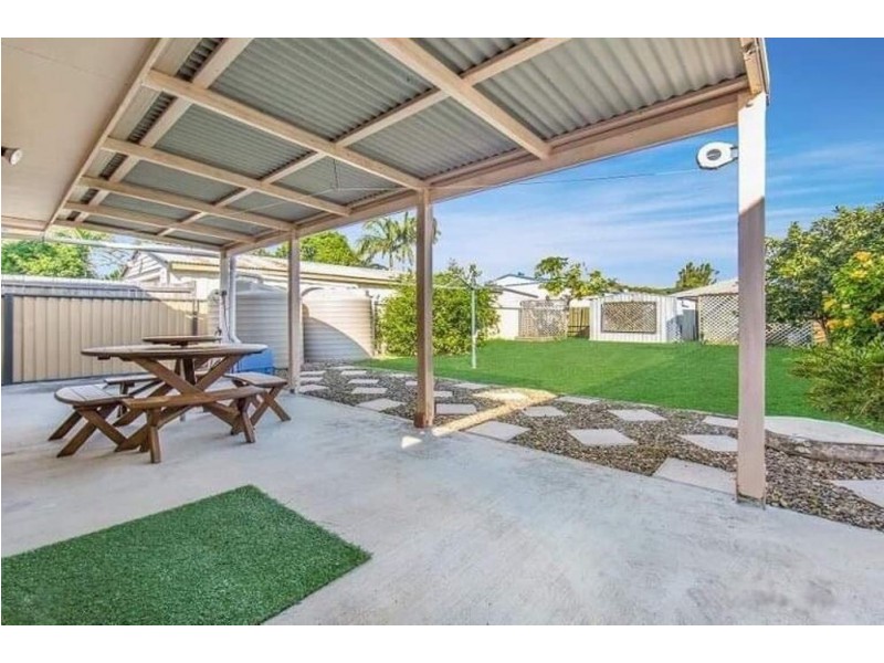 15A Frank Street, Scarborough QLD 4020