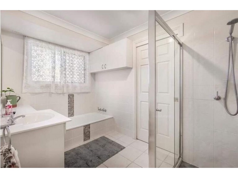 15A Frank Street, Scarborough QLD 4020