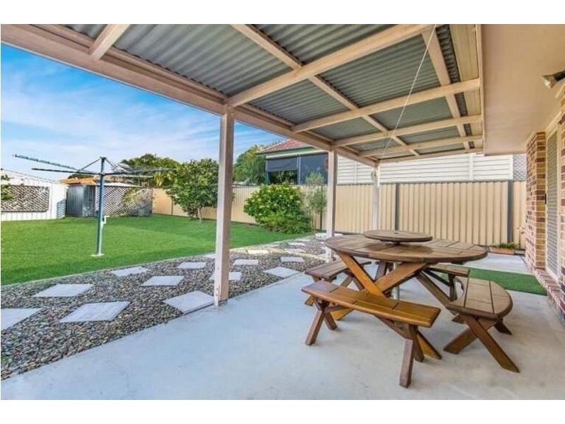 15A Frank Street, Scarborough QLD 4020