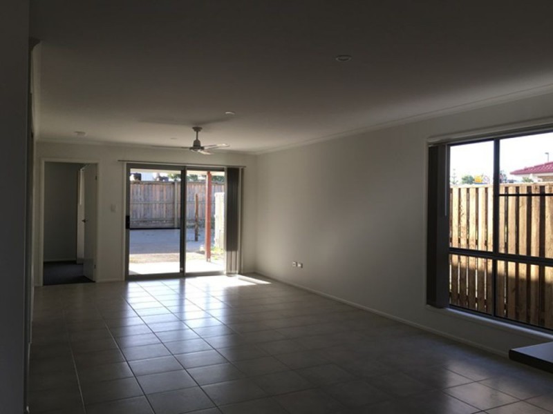 13 Grainger Cct, Burpengary QLD 4505