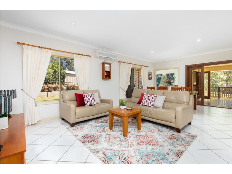 1 Merlot Court, Morayfield QLD 4506