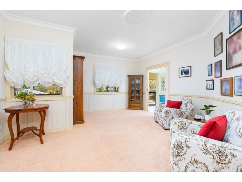 1 Merlot Court, Morayfield QLD 4506