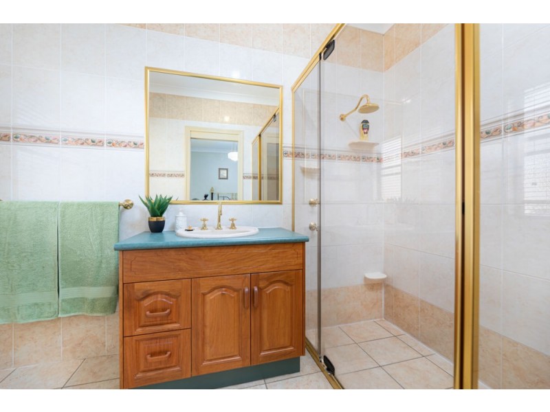 1 Merlot Court, Morayfield QLD 4506