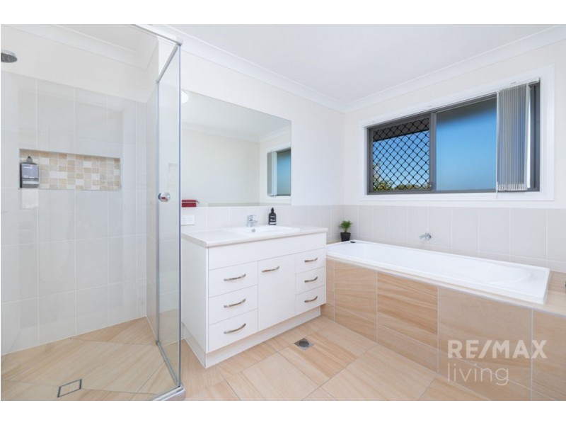 20 Scenery Crescent, Narangba QLD 4504