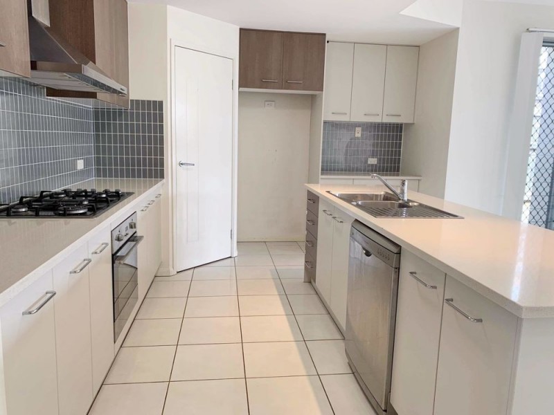 44 Menara Circuit, North Lakes QLD 4509