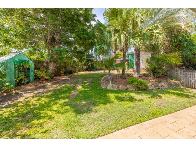 5 Ritchie Court, Petrie QLD 4502