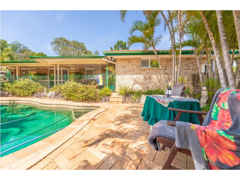 5 Ritchie Court, Petrie QLD 4502