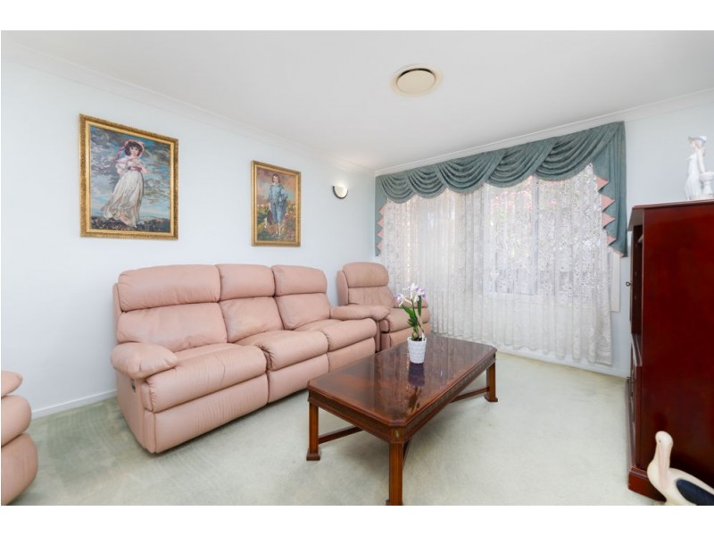 5 Ritchie Court, Petrie QLD 4502