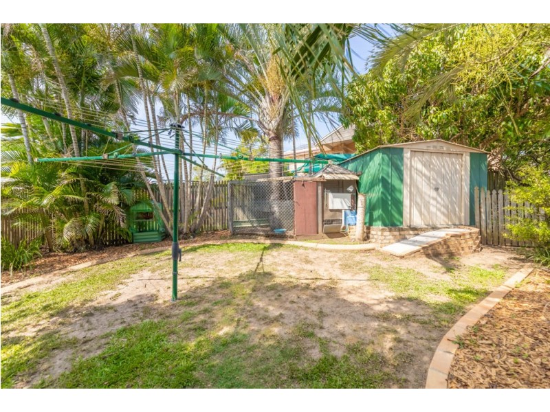 5 Ritchie Court, Petrie QLD 4502