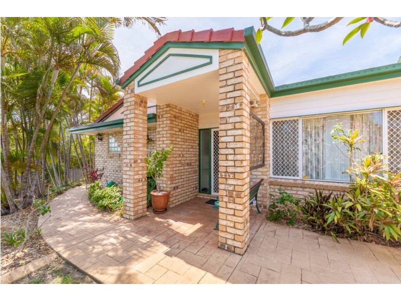 5 Ritchie Court, Petrie QLD 4502