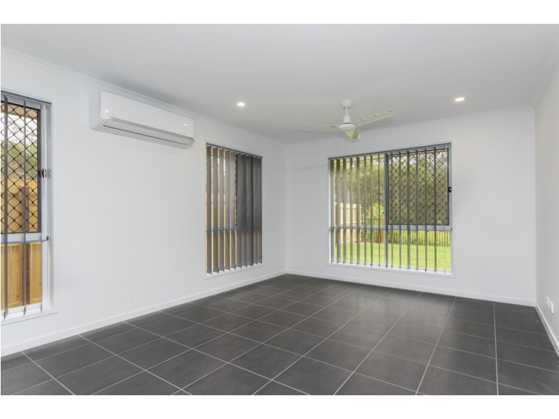 43 Tarong Avenue, North Lakes QLD 4509