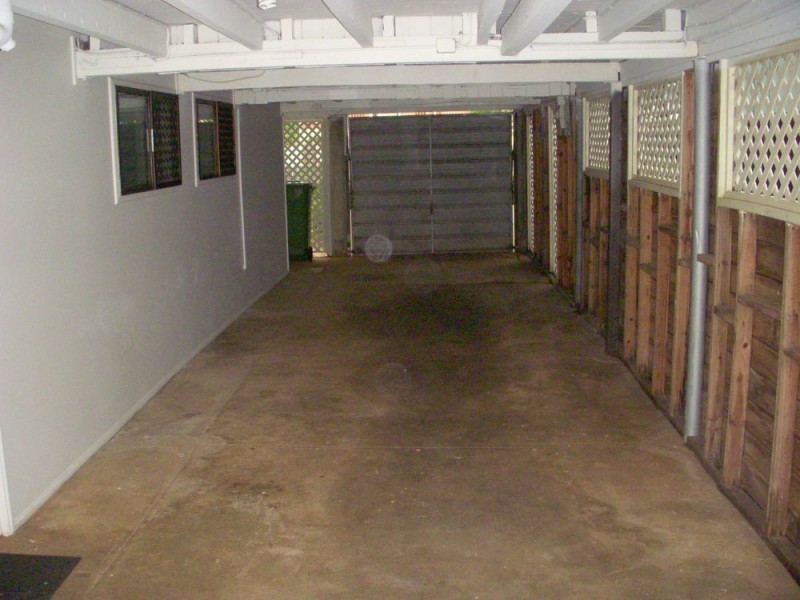 11 Adams Street, Scarborough QLD 4020