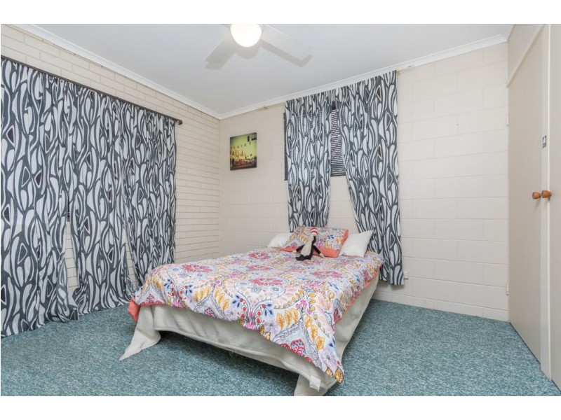 1/12 Manley Street, Caboolture QLD 4510