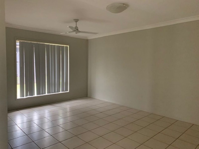 5 Malanda Court, North Lakes QLD 4509