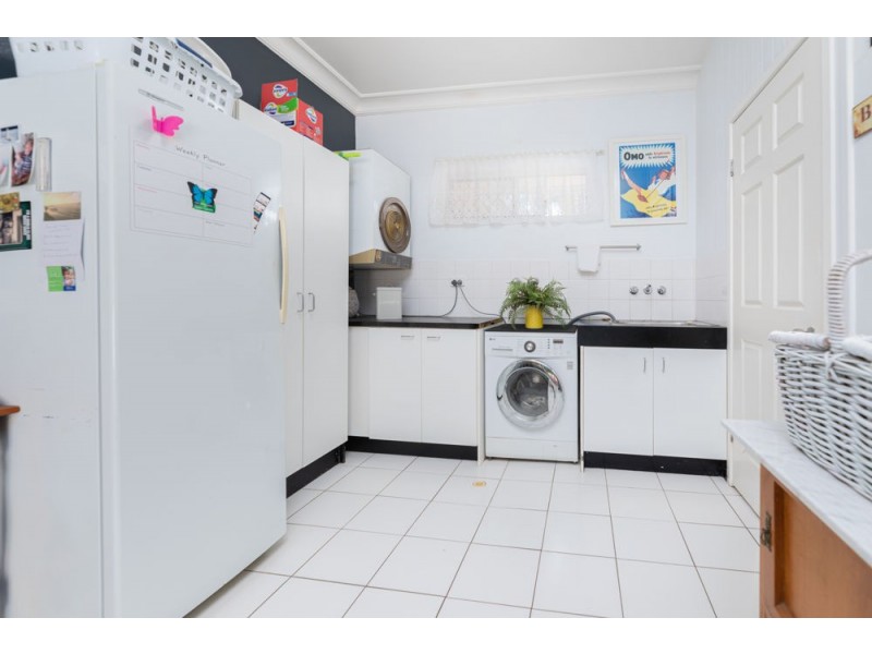 43 Gladioli Court, Caboolture QLD 4510
