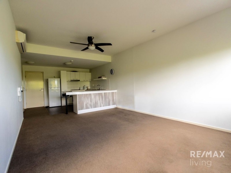 2/60-66 Elliott Street, Caboolture QLD 4510