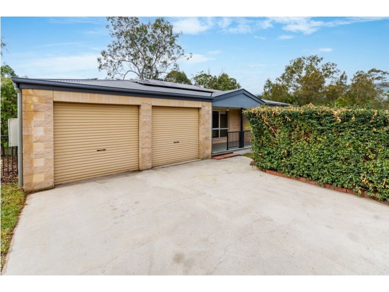 15 Crestridge Crescent, Morayfield QLD 4506