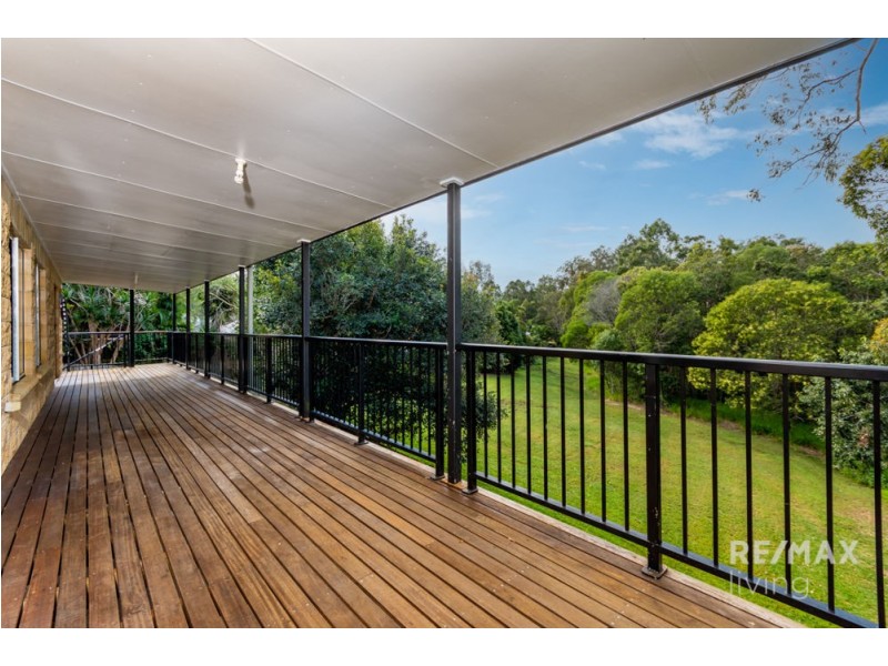 15 Crestridge Crescent, Morayfield QLD 4506