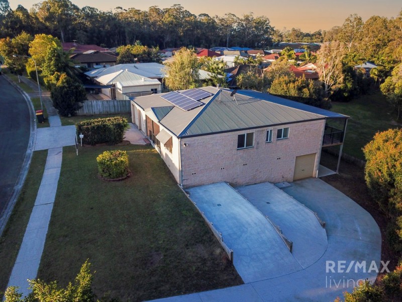 15 Crestridge Crescent, Morayfield QLD 4506